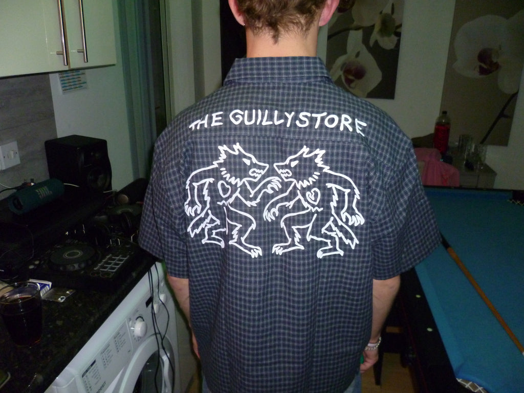 BUTTON UP - SHORT SLEEVE SHIRT
